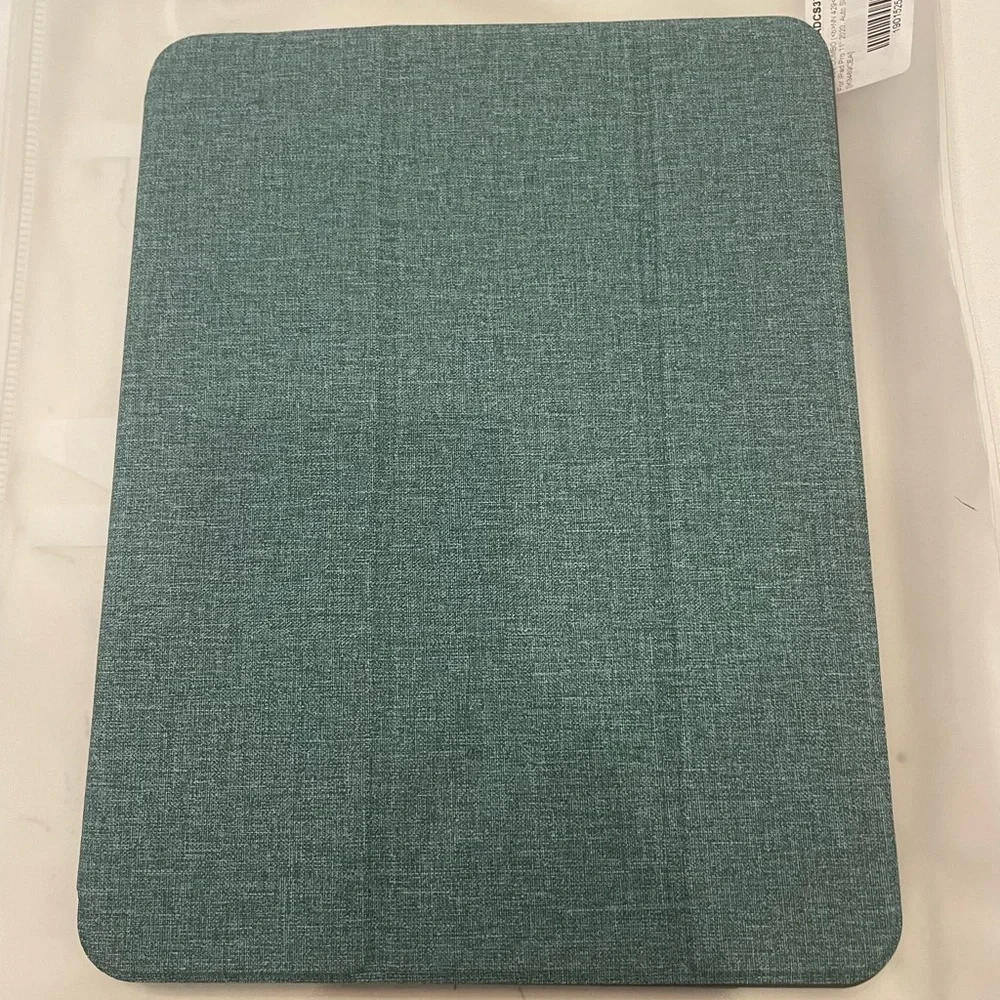 11inch IPad Pro Green and Gray cover